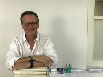 Clínica DENTAL SEVILLA - Dr I. Gómez Mendo